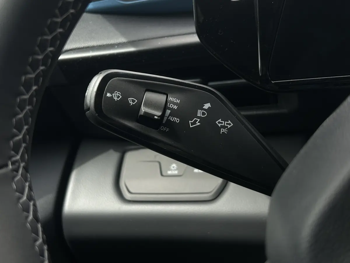 Collection Extended Range RWD | 360 Camera | Winterpack | Elektr. Stoelen Met Geheugen | CarPlay |