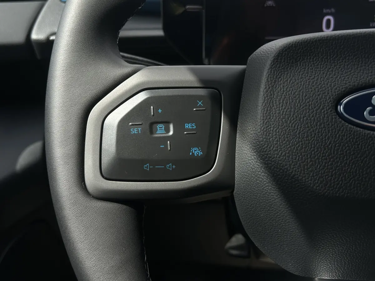 Collection Extended Range RWD | 360 Camera | Winterpack | Elektr. Stoelen Met Geheugen | CarPlay |