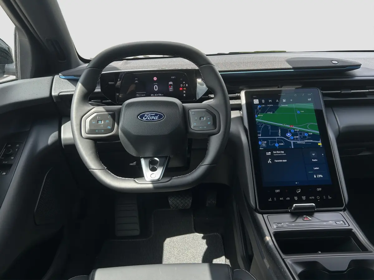 Collection Extended Range RWD | 360 Camera | Winterpack | Elektr. Stoelen Met Geheugen | CarPlay |