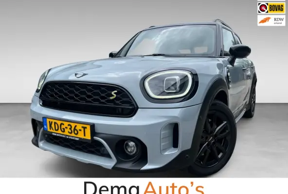 1.5 Cooper ALL4 Untamed Edition SOH98% 224PK/PANO/H-KARDON/H-UP/LEDER/CAM/V-COCKPIT/NAVI/DAB///