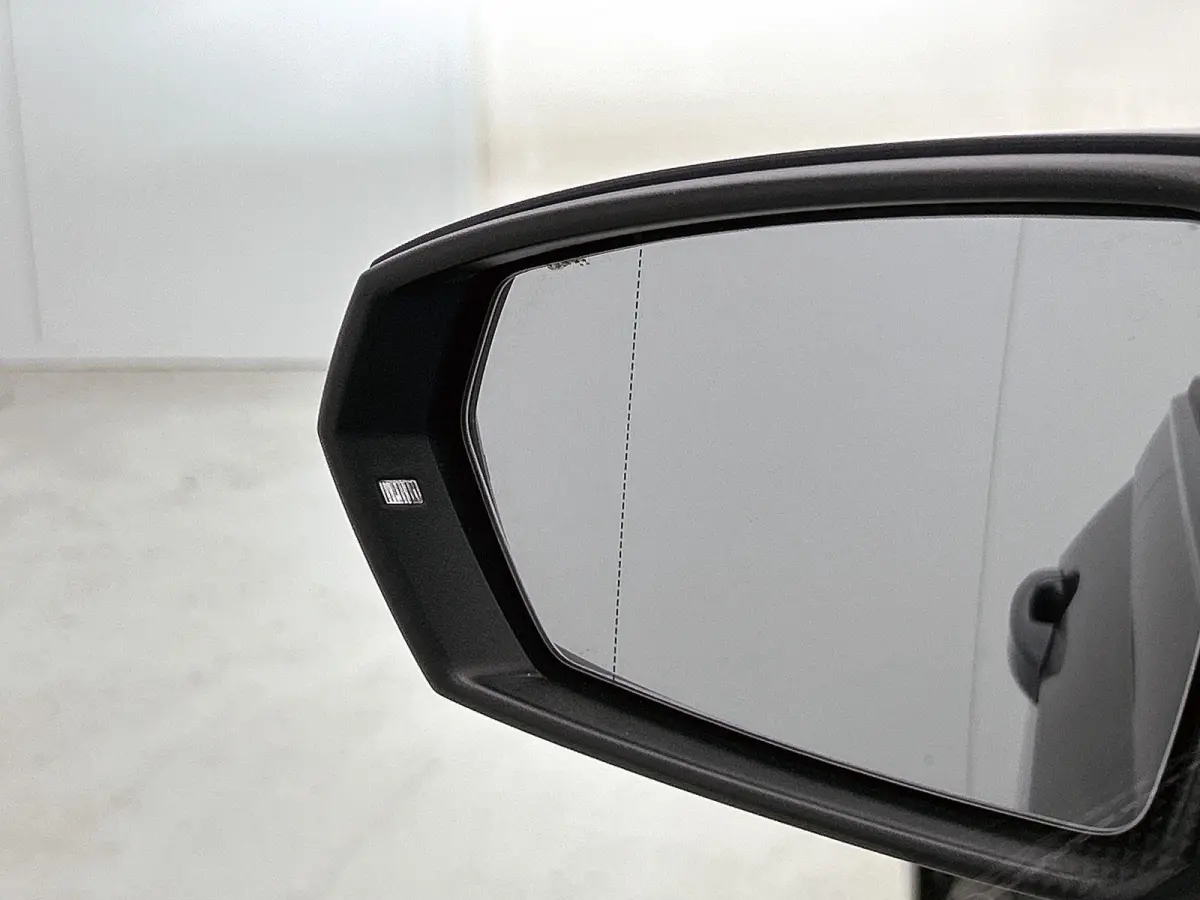 1.0 TSI Life Edition 95pk | Navigatie | Draadloze Apple carplay | Adaptieve Cruise Control | Travel assist | Parkeersensoren voor en achter | Achteruitrij camera | Stoelverwarming voor | Cli