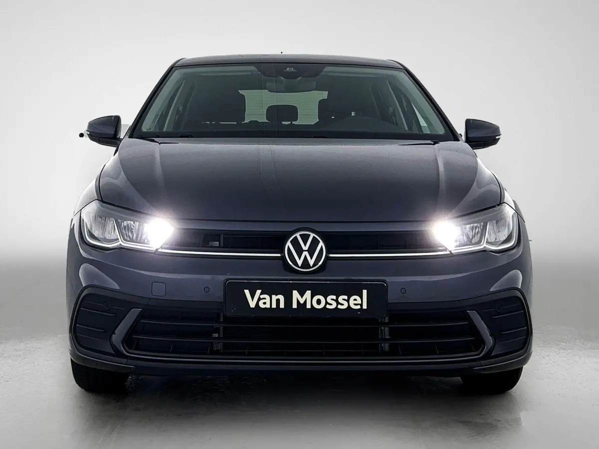 1.0 TSI Life Edition 95pk | Navigatie | Draadloze Apple carplay | Adaptieve Cruise Control | Travel assist | Parkeersensoren voor en achter | Achteruitrij camera | Stoelverwarming voor | Cli