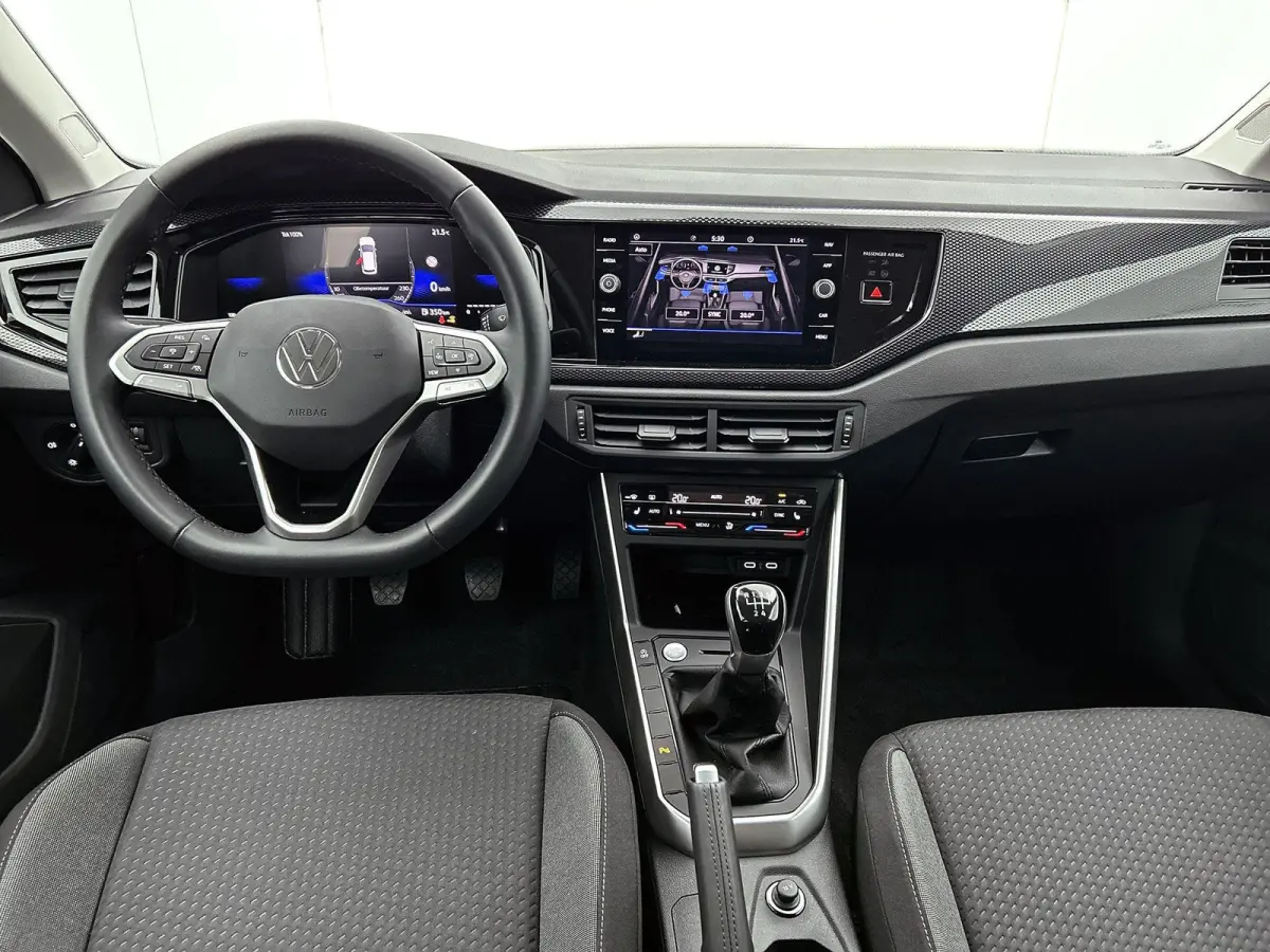 1.0 TSI Life Edition 95pk | Navigatie | Draadloze Apple carplay | Adaptieve Cruise Control | Travel assist | Parkeersensoren voor en achter | Achteruitrij camera | Stoelverwarming voor | Cli