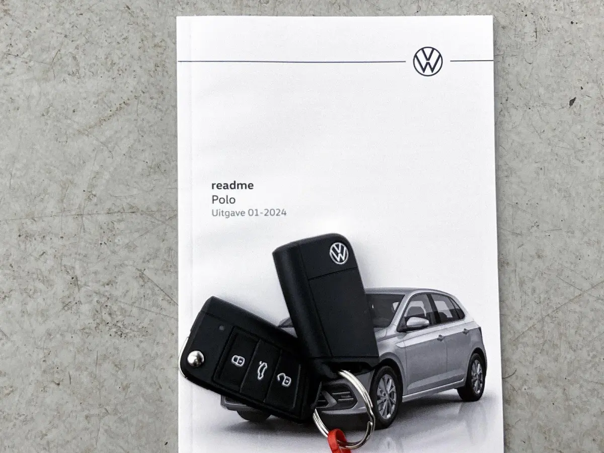 1.0 TSI Life Edition 95pk | Navigatie | Draadloze Apple carplay | Adaptieve Cruise Control | Travel assist | Parkeersensoren voor en achter | Achteruitrij camera | Stoelverwarming voor | Cli