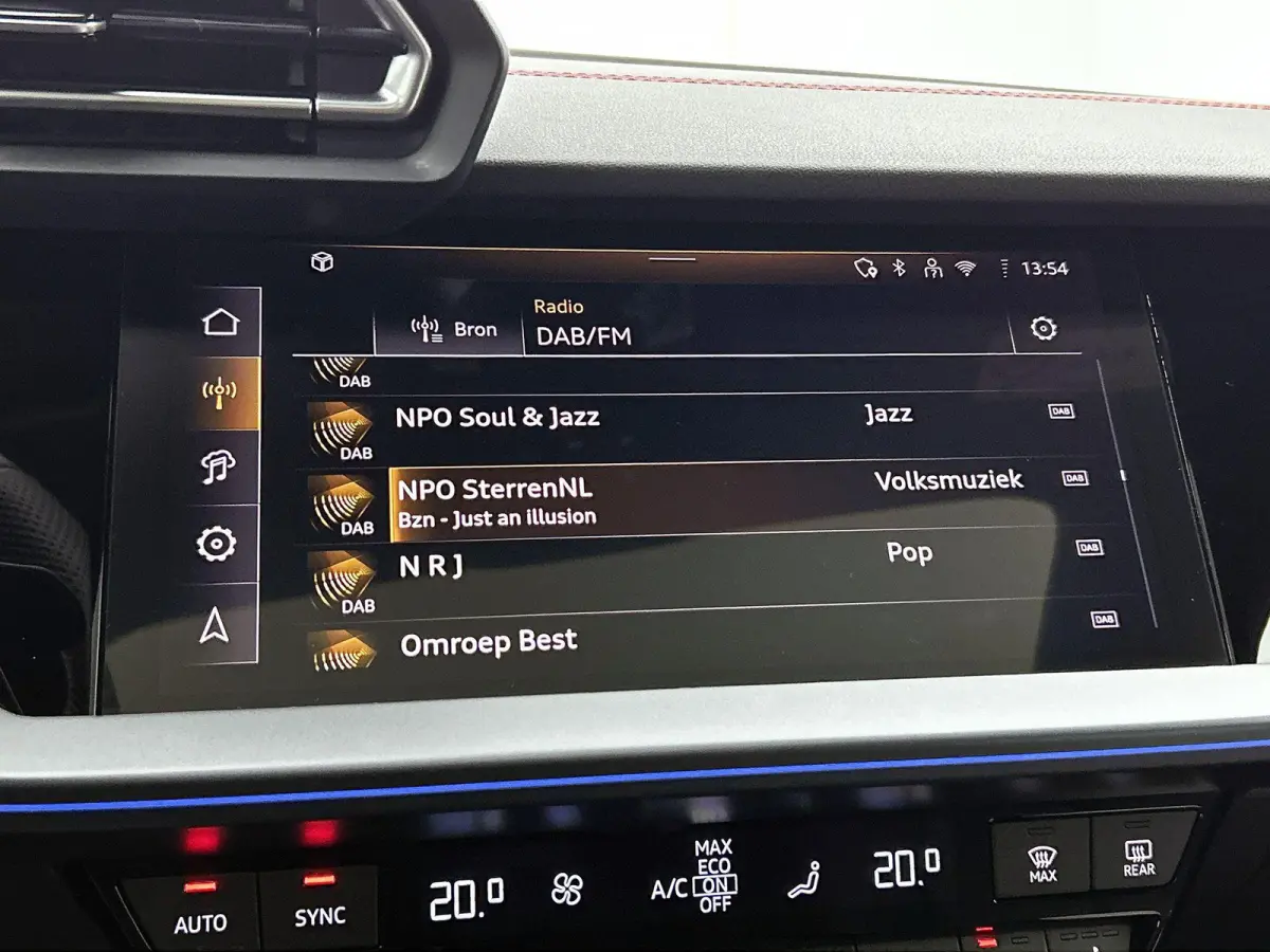 45 TFSI e S edition Competition 272 PK | S-line | Automaat | Panoramadak | Camera | Adaptive Cruise Control | SONOS Premium | Head-up display | Lichtmetalen velgen | Leder met Audi Sport Sti