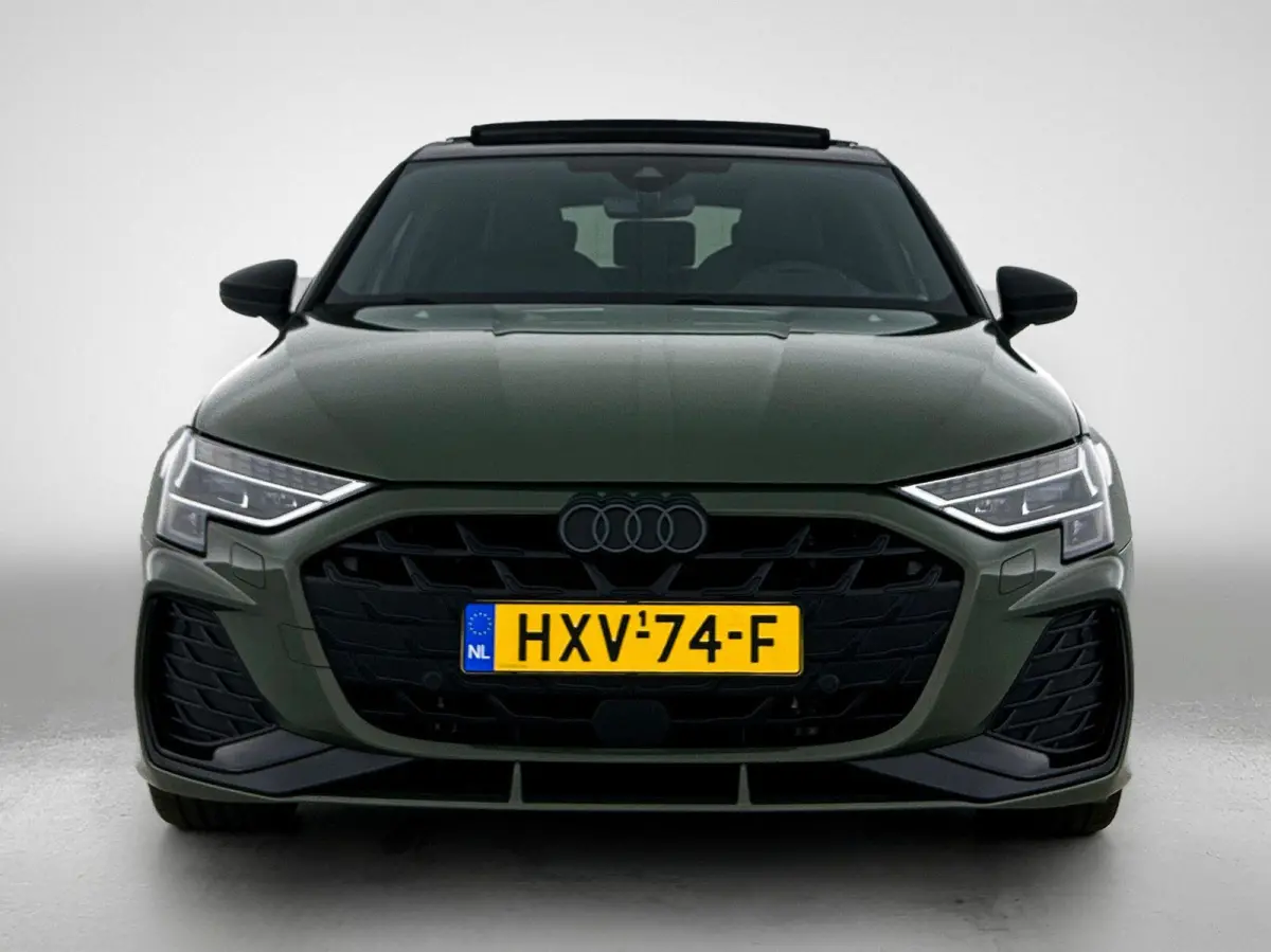 45 TFSI e S edition Competition 272 PK | S-line | Automaat | Panoramadak | Camera | Adaptive Cruise Control | SONOS Premium | Head-up display | Lichtmetalen velgen | Leder met Audi Sport Sti