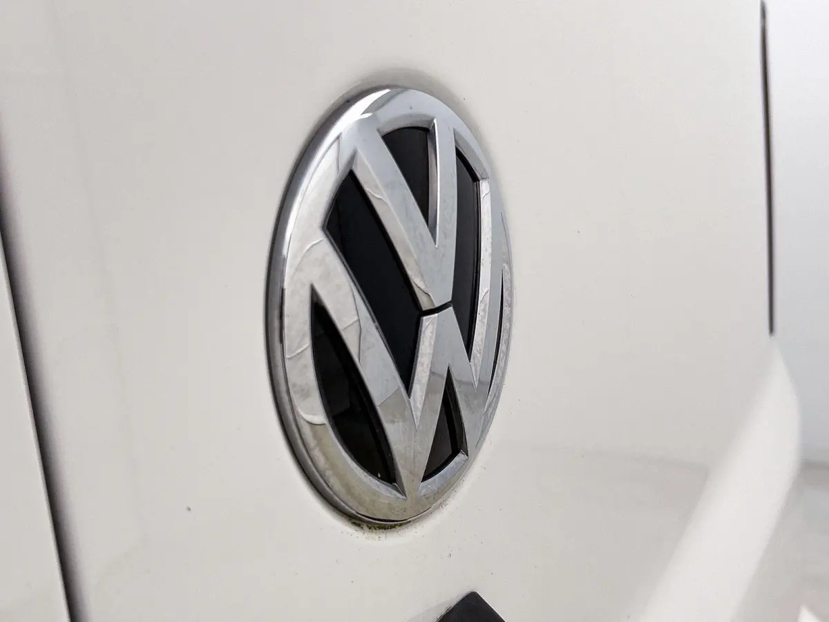 2.0 TDI L1H1 150 PK Automaat | Radio | Camera | Bijrijdersbank | Navigatie | Adaptive cruise control | Parkeerhulp vóór en achter | Digital cockpit | App-connect |