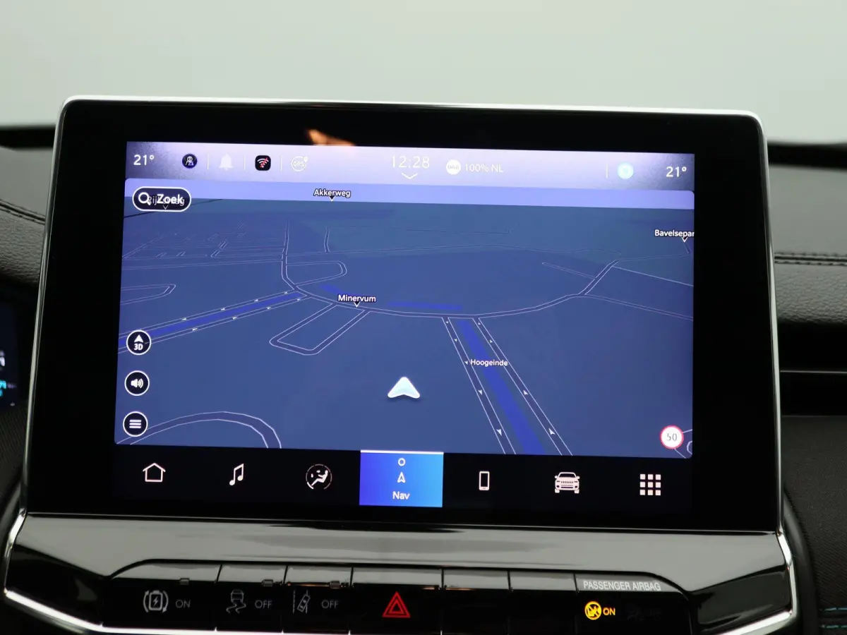 4xe 240 Plug-in Hybrid Upland | 360° Camera | Stoelverwarming | Climate control | Navigatie
