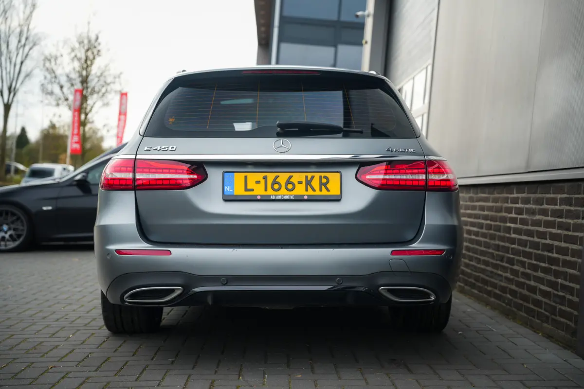 450 368 pk 4MATIC AMG Line / BTW-Auto/ NL-Auto/ Burmester/ Head-Up/ 360-Camera/ Pano-Dak/ Keyless/ Lucht-Vering/ Adap.Cruise/ 20'' LMV
