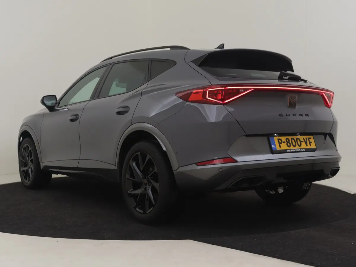 1.5 TSI Business Edition 150pk DSG/AUTO | Achteruitrijcamera | Stoelverwarming | Keyless entry/start | Adaptive cruise control | Navigatie | 18" LMV