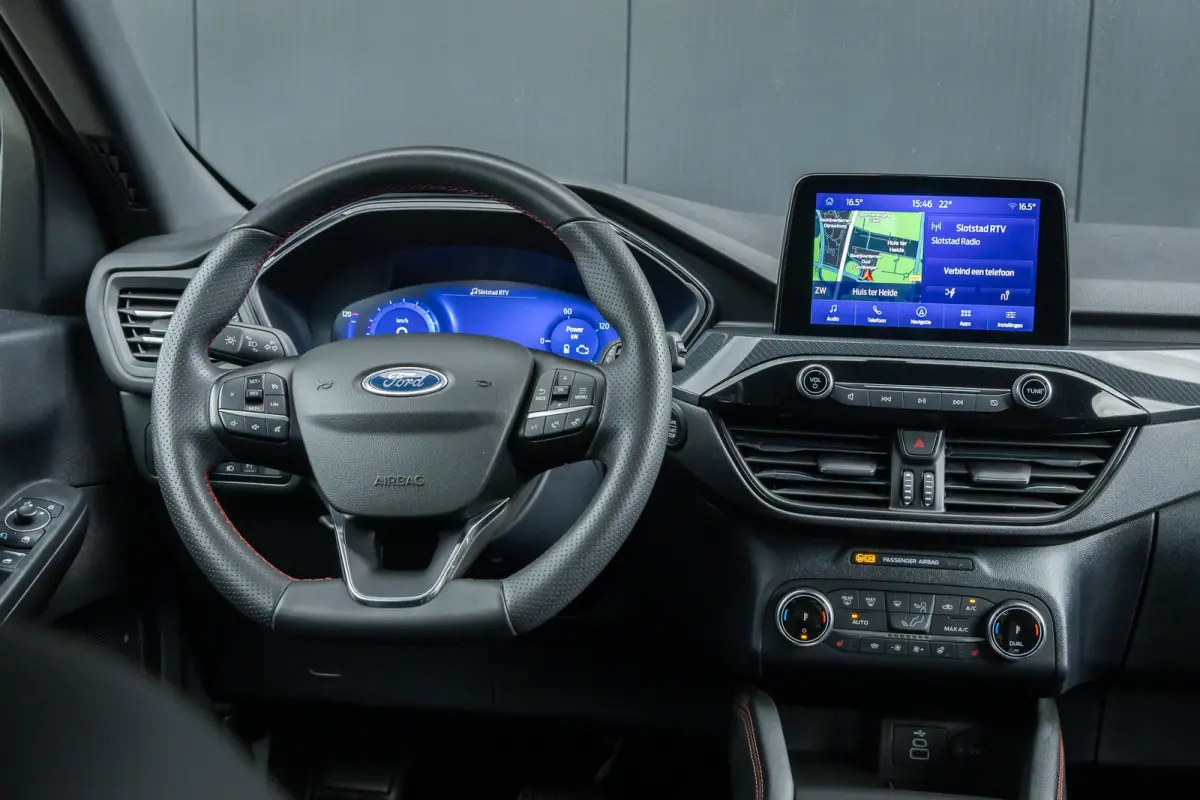 2.5 Plug-In Hybrid ST-Line X | Pano-dak | AGR-stoel | Elektr. Trekhaak | Camera V+A | B&O audio | Winter-pack | Half Leder | Elektr. Klep | Full LED