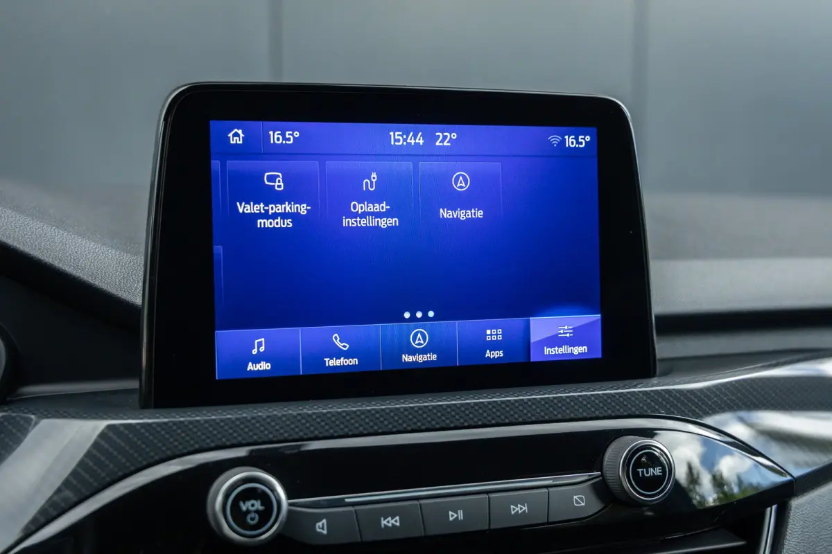 2.5 Plug-In Hybrid ST-Line X | Pano-dak | AGR-stoel | Elektr. Trekhaak | Camera V+A | B&O audio | Winter-pack | Half Leder | Elektr. Klep | Full LED