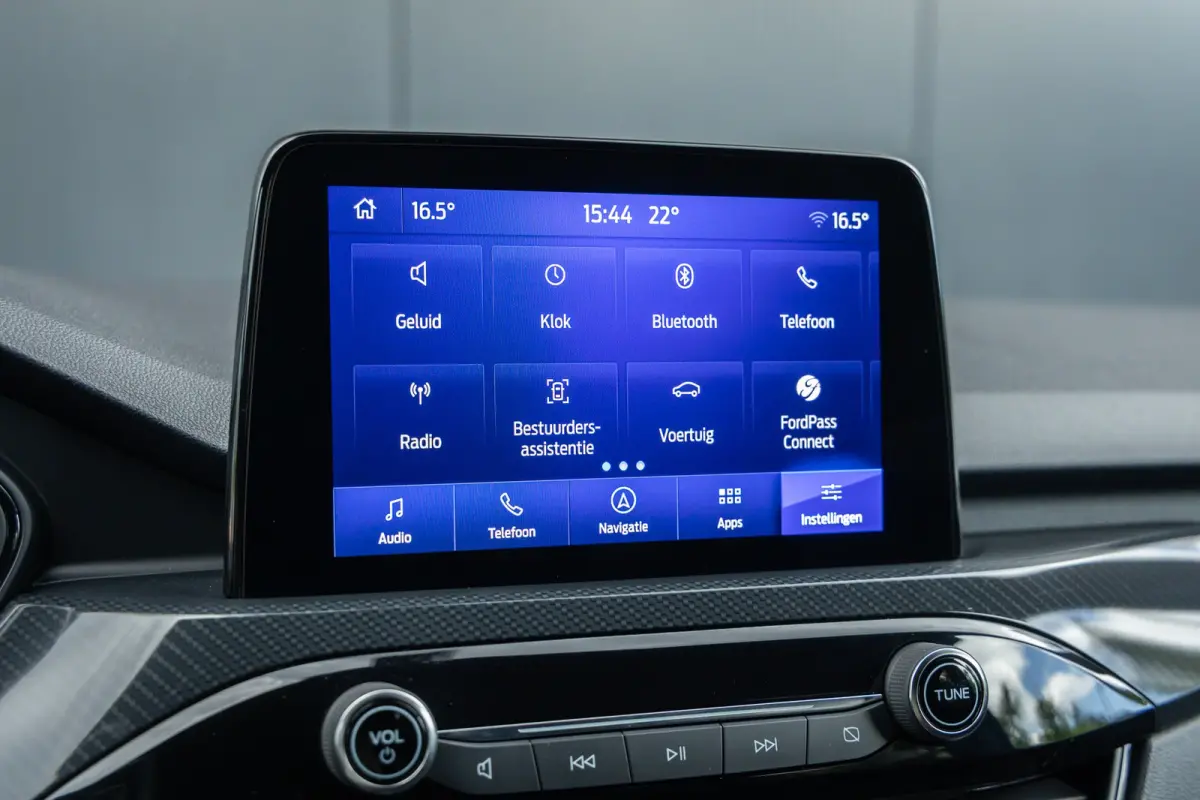 2.5 Plug-In Hybrid ST-Line X | Pano-dak | AGR-stoel | Elektr. Trekhaak | Camera V+A | B&O audio | Winter-pack | Half Leder | Elektr. Klep | Full LED