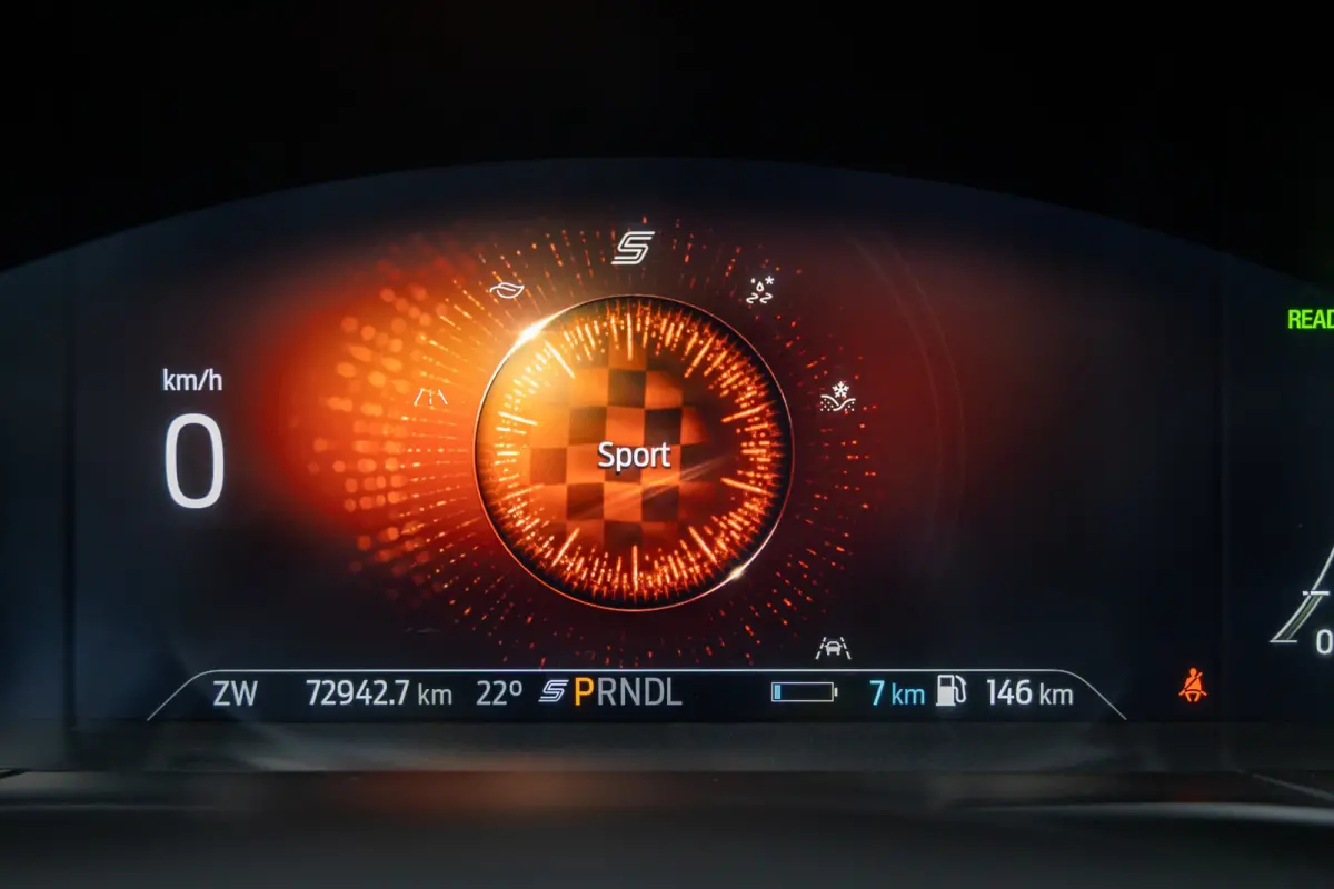 2.5 Plug-In Hybrid ST-Line X | Pano-dak | AGR-stoel | Elektr. Trekhaak | Camera V+A | B&O audio | Winter-pack | Half Leder | Elektr. Klep | Full LED