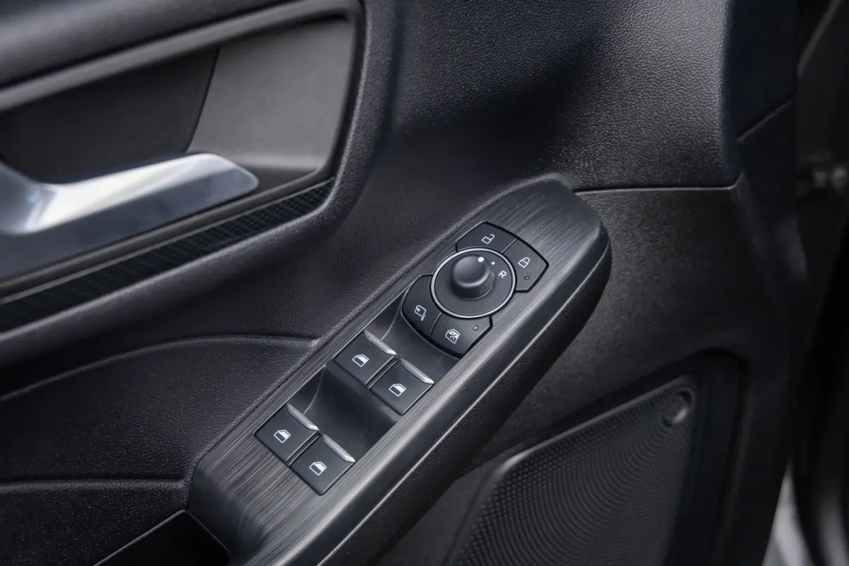 2.5 Plug-In Hybrid ST-Line X | Pano-dak | AGR-stoel | Elektr. Trekhaak | Camera V+A | B&O audio | Winter-pack | Half Leder | Elektr. Klep | Full LED