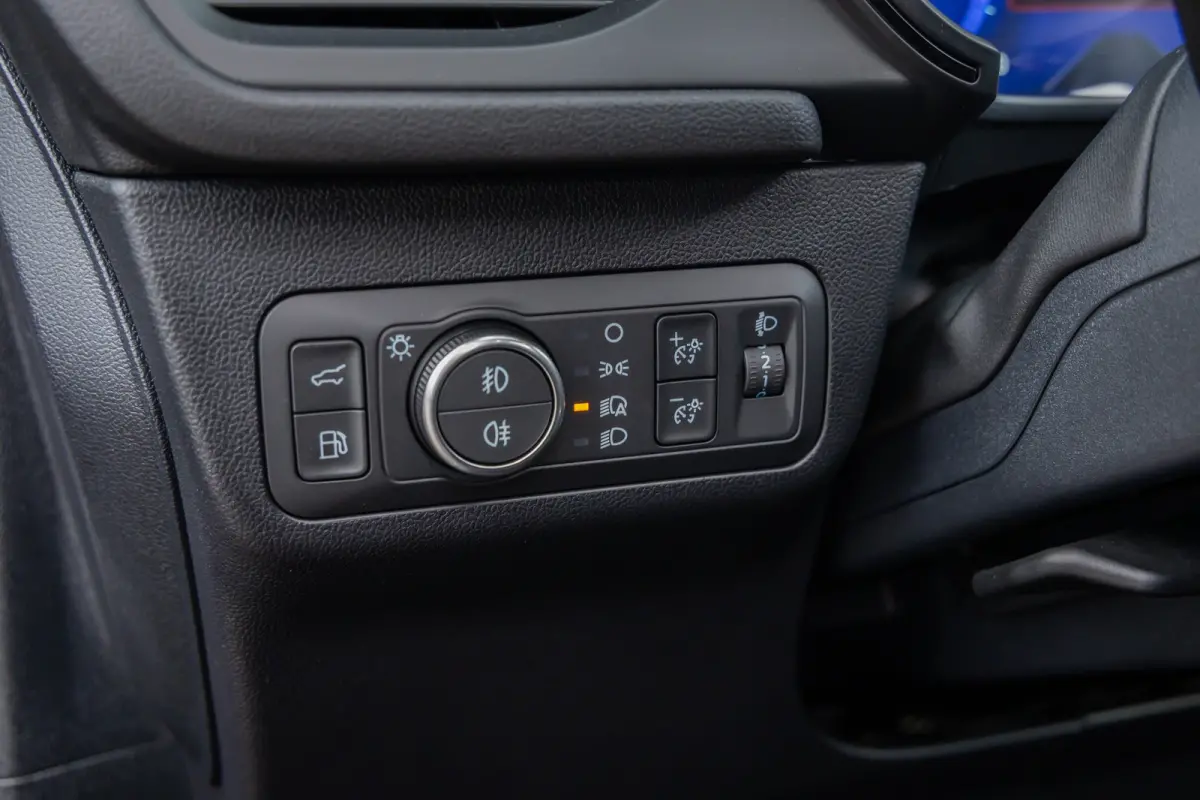 2.5 Plug-In Hybrid ST-Line X | Pano-dak | AGR-stoel | Elektr. Trekhaak | Camera V+A | B&O audio | Winter-pack | Half Leder | Elektr. Klep | Full LED