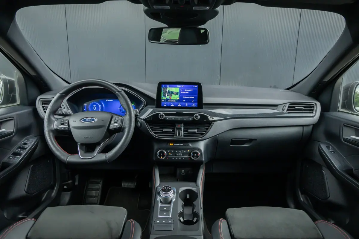 2.5 Plug-In Hybrid ST-Line X | Pano-dak | AGR-stoel | Elektr. Trekhaak | Camera V+A | B&O audio | Winter-pack | Half Leder | Elektr. Klep | Full LED