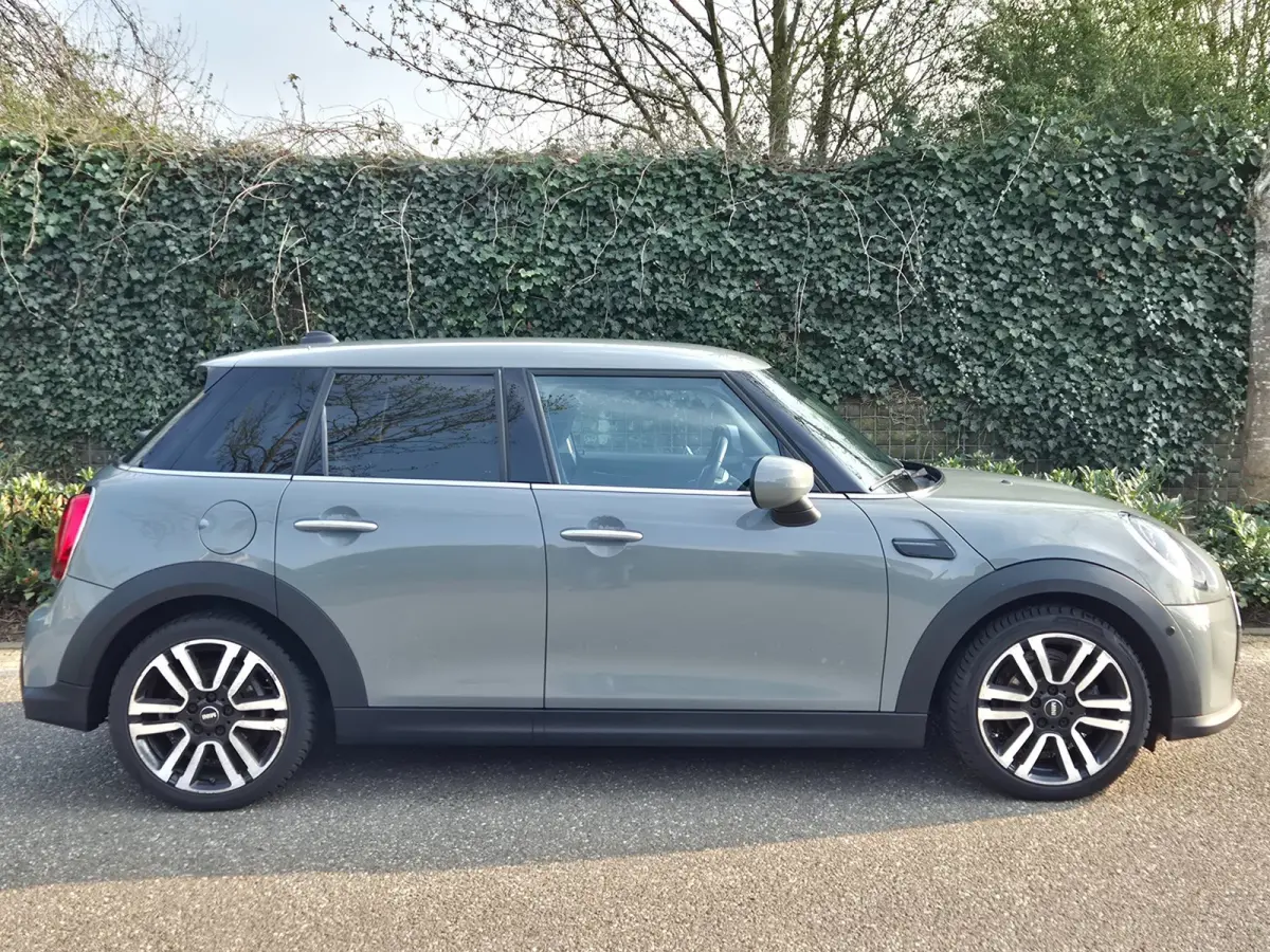 F55 LCI One New model Camera Apple CarPlay Cruise LED RIJKLAAR Mini 1.5 One John Works