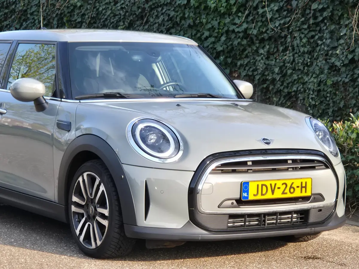 F55 LCI One New model Camera Apple CarPlay Cruise LED RIJKLAAR Mini 1.5 One John Works