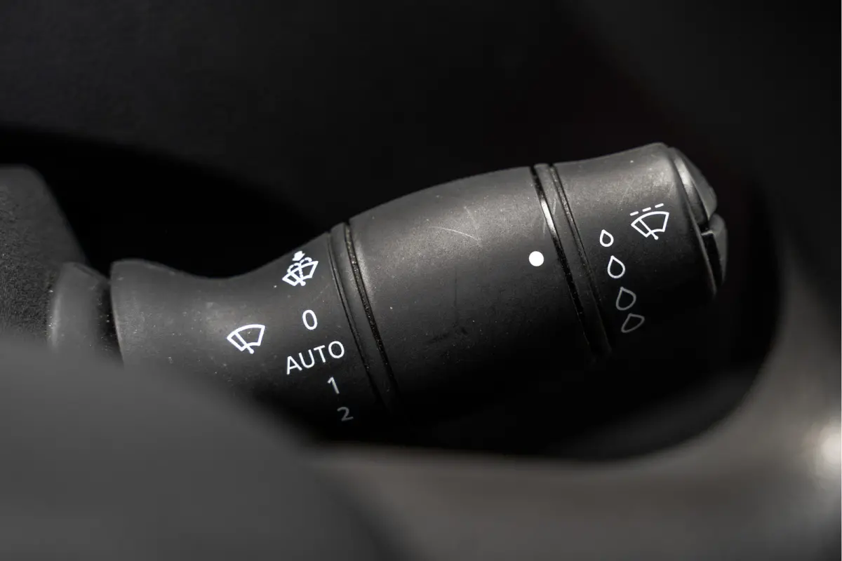 2.3dCi | Bakwagen met Laadklep | LED | Carplay | Camera | Cruise