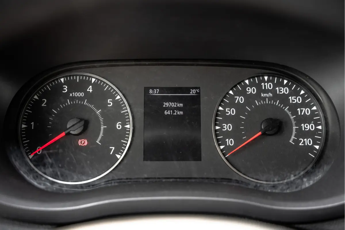 2.3dCi | Bakwagen met Laadklep | LED | Carplay | Camera | Cruise