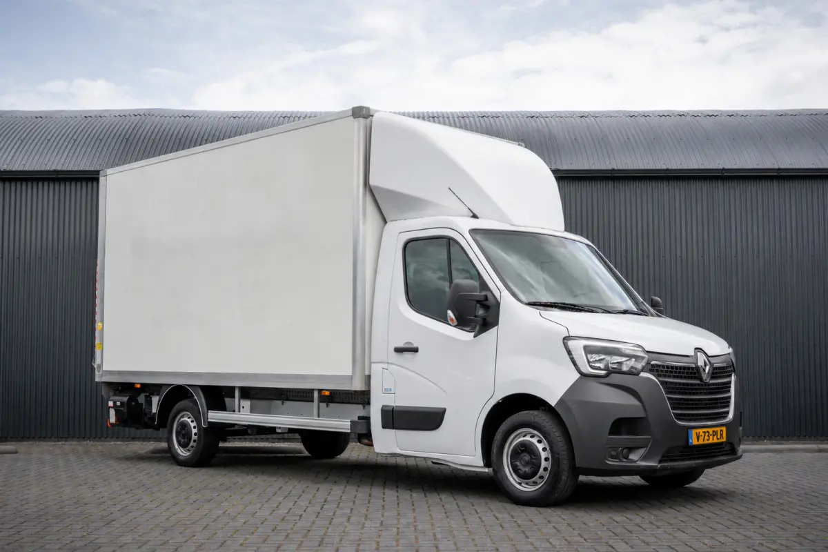 **2.3dCi | Bakwagen met Laadklep | LED | Carplay | Camera | Cruise**