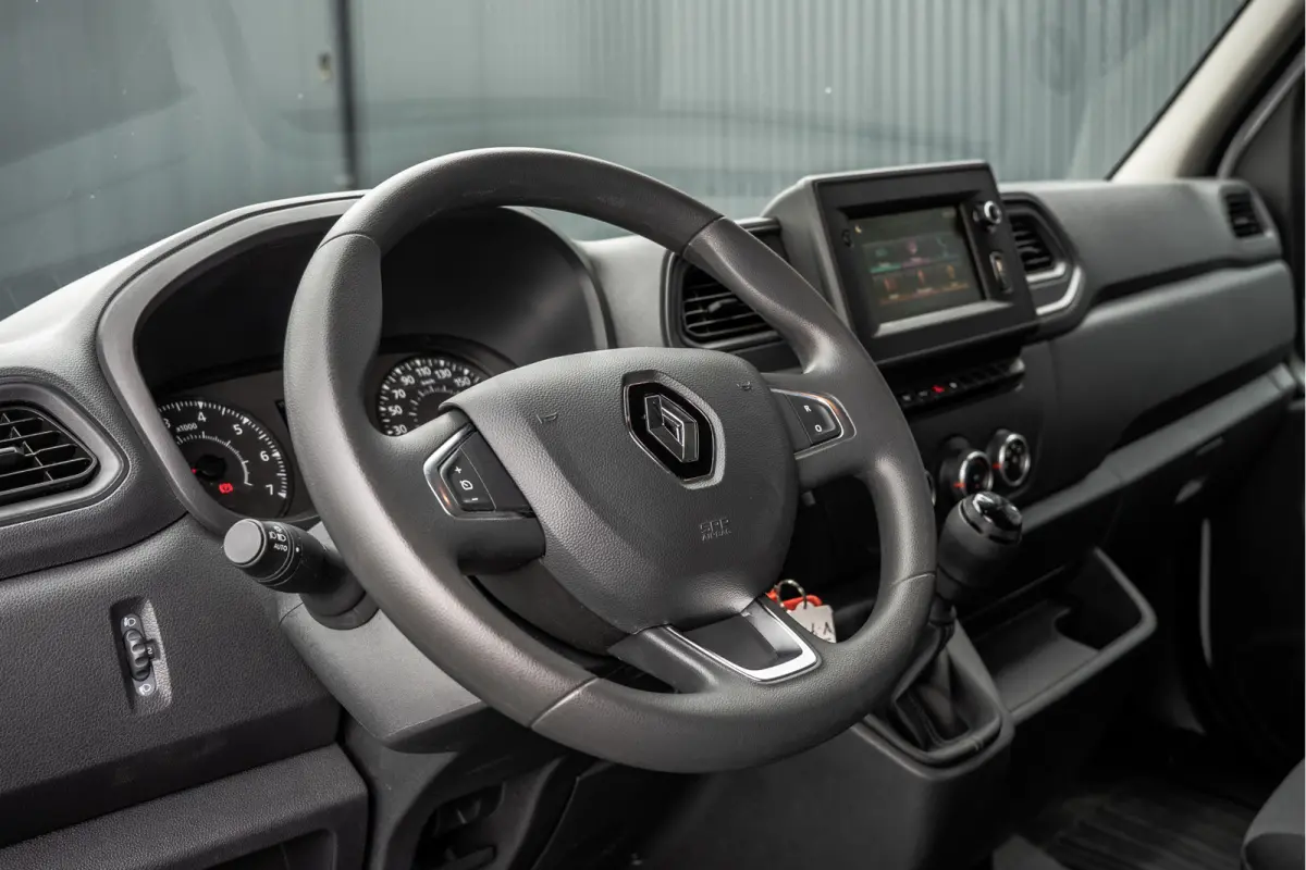 **2.3dCi | Bakwagen met Laadklep | LED | Carplay | Camera | Cruise**