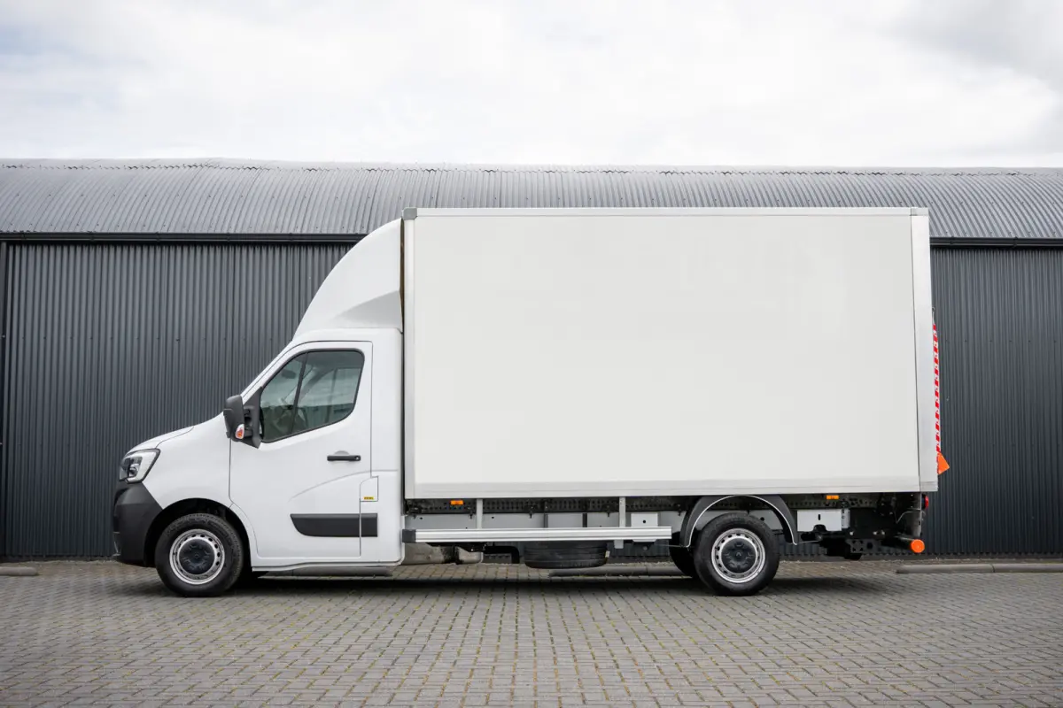 **2.3dCi | Bakwagen met Laadklep | LED | Carplay | Camera | Cruise**