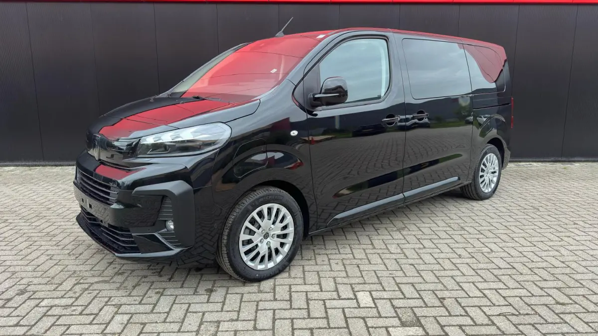 Standard 50 kWh 8 persoons STOEL- EN STUURVERWARMING | NAVI | PARKEERCAMERA | CARPLAY | PDC V+A