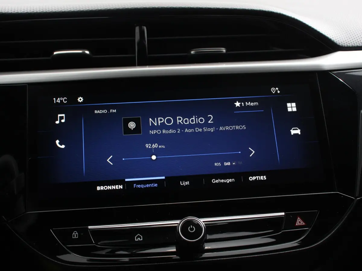 1.2 Turbo 100pk Automaat GS-Line Navigatie Apple Carplay/Android Auto Camera Airco Lichtmetalen Velgen Cruise control