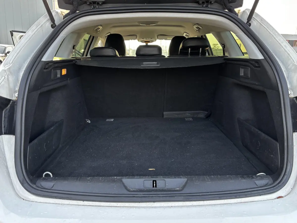 1.2 PureTech Blue Lease Active NAP|LEDEREN BEKLEDING|TREKHAAK|NAVI|CRUISE