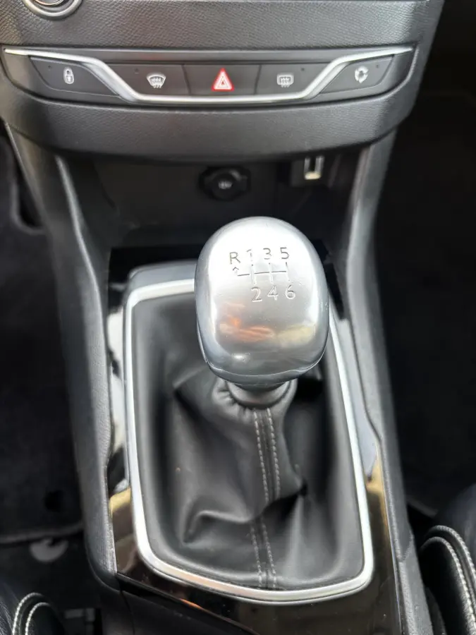 1.2 PureTech Blue Lease Active NAP|LEDEREN BEKLEDING|TREKHAAK|NAVI|CRUISE