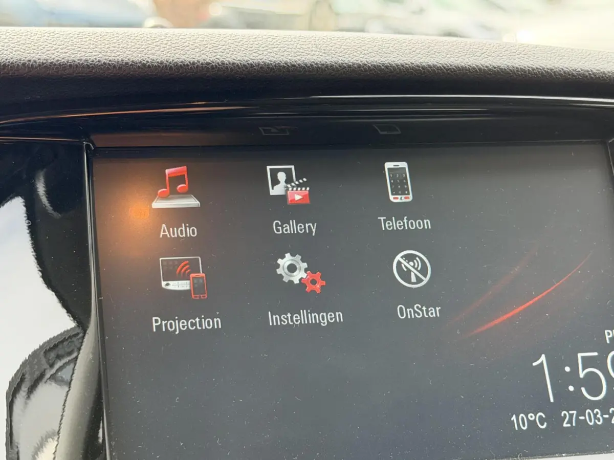 1.0 ecoFLEX Innovation | Airco | Cruise Control | Navigatie