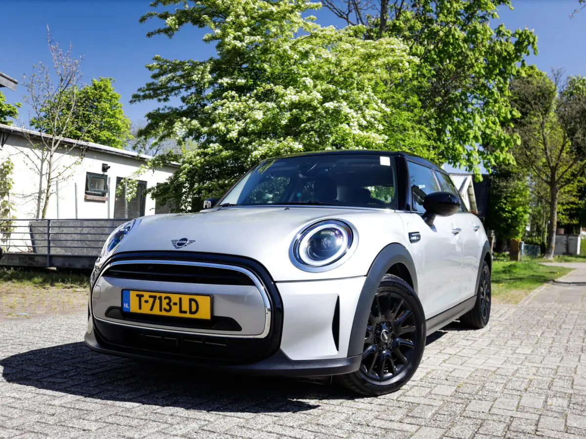 Mini 1.5 Camden Edition 1e-Eig. & Dealer-Onderh. BOVAG-Garantie. NL-Auto.