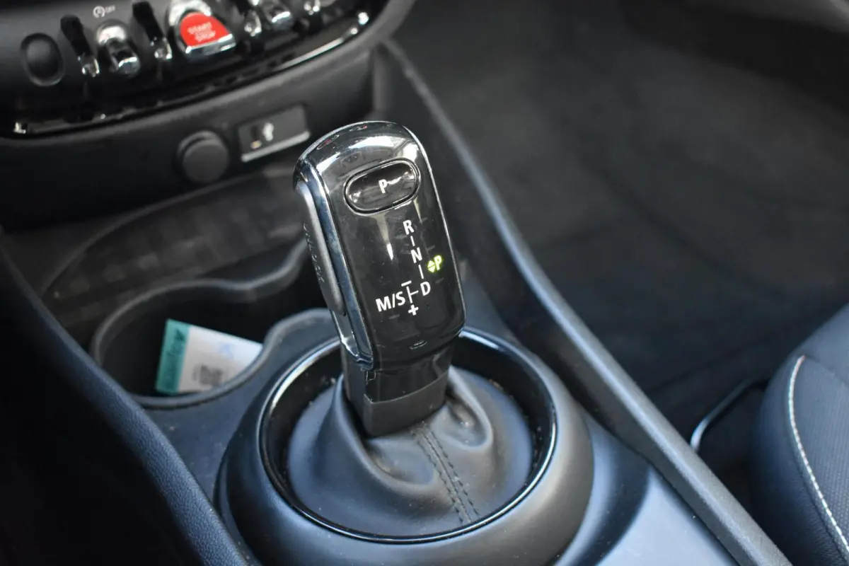 1.5 Cooper Business Ed. | Pano | LED | Carplay |