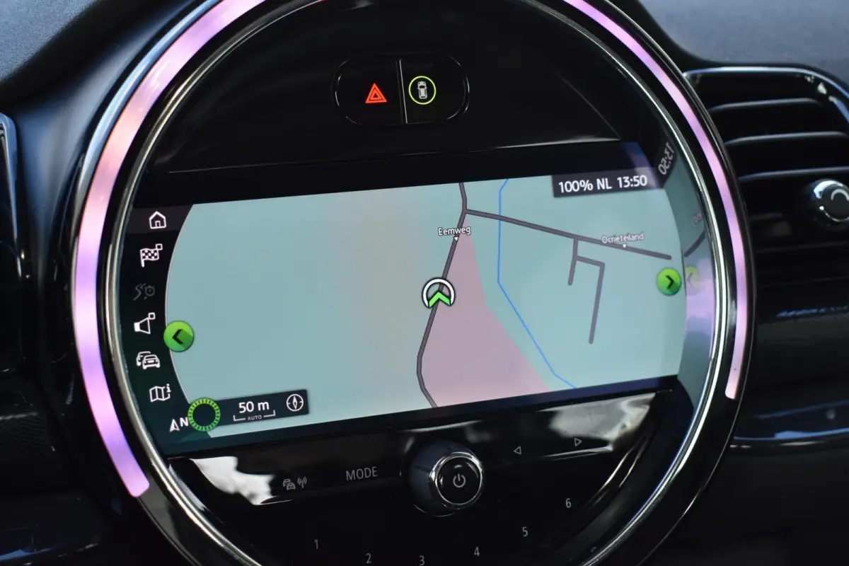 1.5 Cooper Business Ed. | Pano | LED | Carplay |