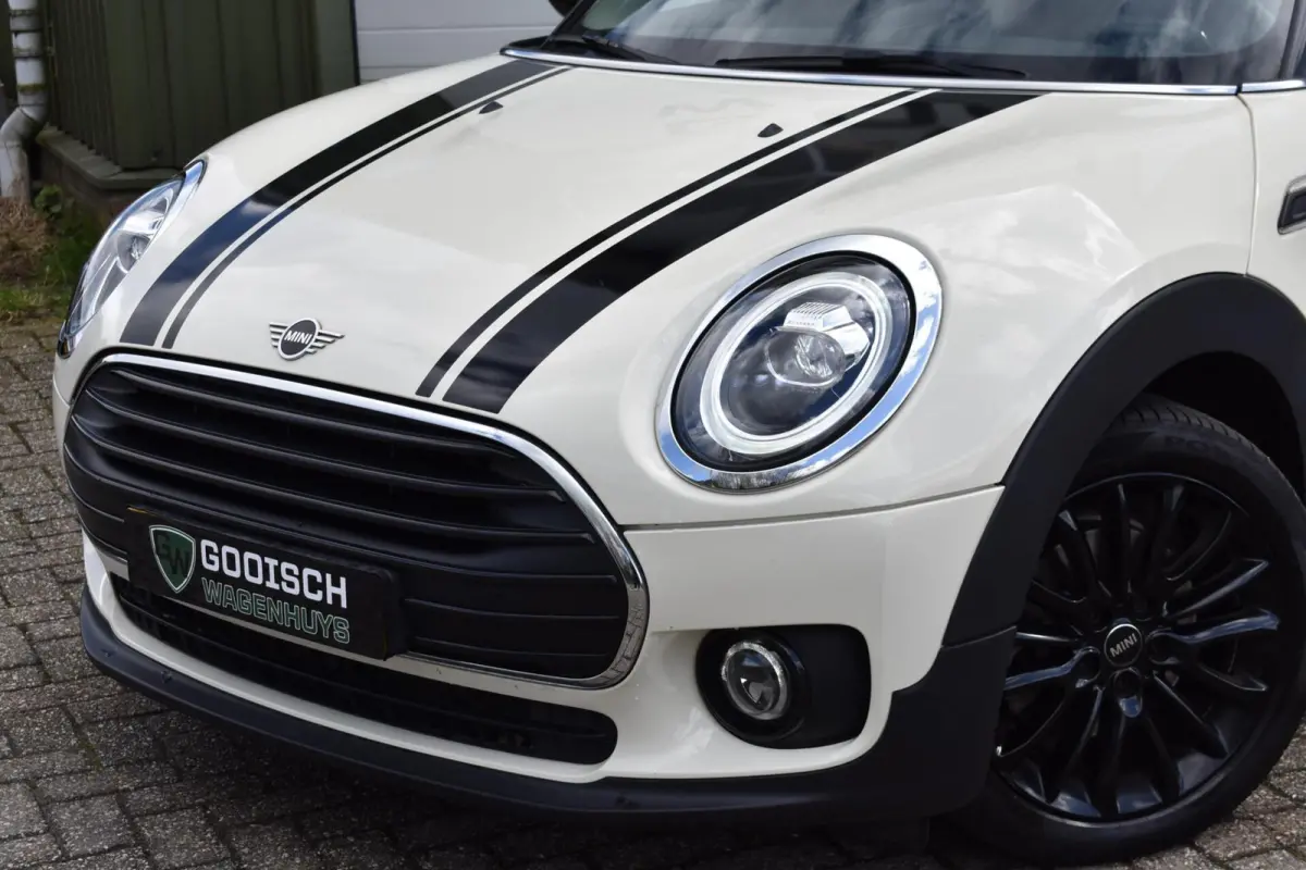 1.5 Cooper Business Ed. | Pano | LED | Carplay |