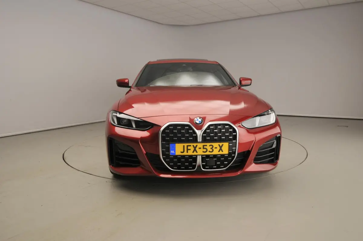 420i | M-Sportpakket | LED | Navigatie | Schuifdak | Sportstoelen | Stoelverwarming | DAB | Alu 20 inch