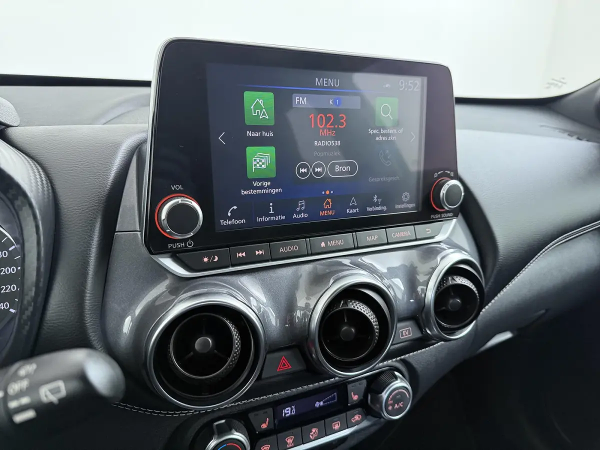 1.6 Hybrid N-Design | Stoel-, Stuur- & Voorruitverw. | | Parkeercamera | Navigatie |