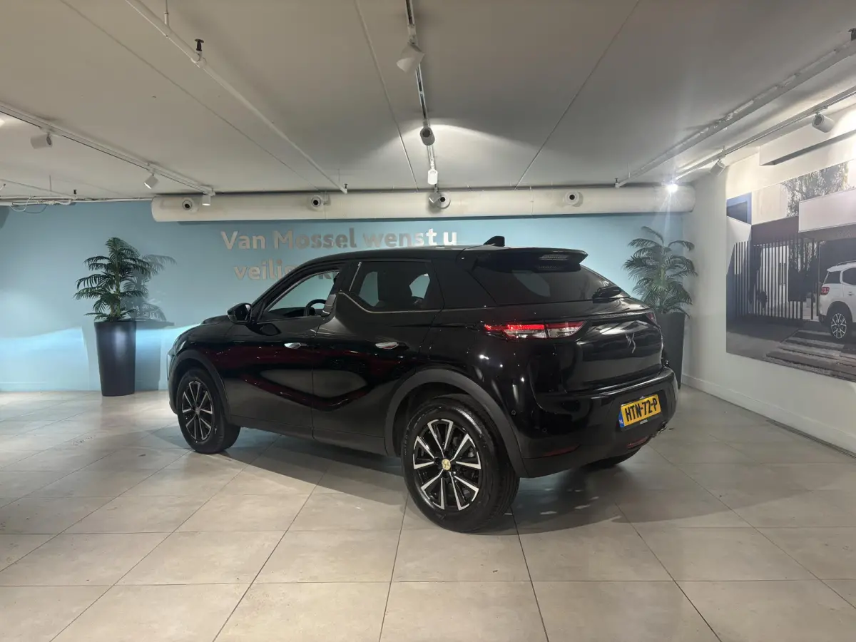 1.2 Hybrid 136 Edition France | 360 vision | Stoelverwarming | Alcantara | Apple Carplay - Android Auto