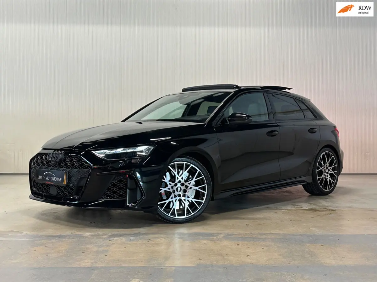 2.5 TFSI RS 3 quattro | FACELIFT | HUD | SONOS | KUIPSTOELEN | FULL OPTIONS