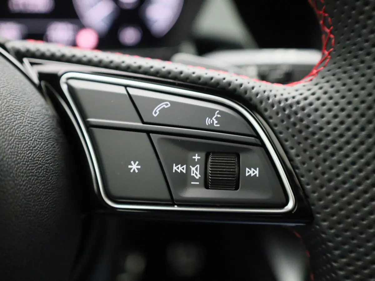 45 TFSI e S edition Competition 245 PK | S-line | Panoramadak | Automaat | Navigatie | Smartphone interface | Climate Control | Stoelverwarming | Lichtmetalen velgen |