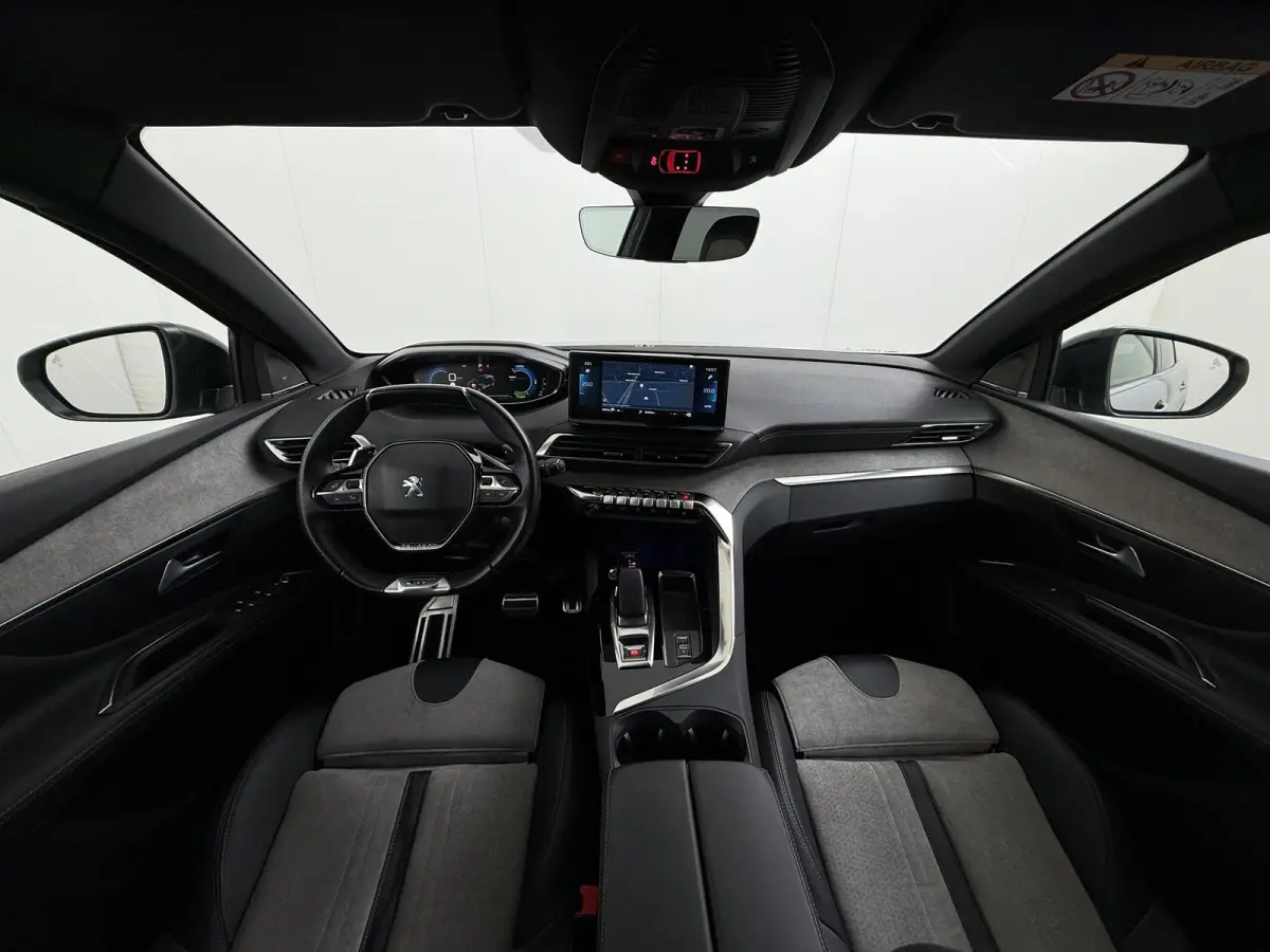 1.6 HYbrid 225 GT ACC INCL. STOP&GO-FUNCTIE | MEMORY SEAT | ALCANTARA | ELEKTRISCHE KOFFERBAK | 19 INCH | FOCAL AUDIO | STOELVERWARMING | RIJKLAAR GELEVERD MET 12 MND BOVAG GARANTIE