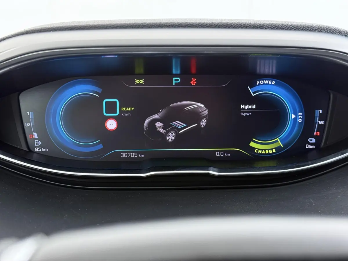 1.6 HYbrid 225 GT ACC INCL. STOP&GO-FUNCTIE | MEMORY SEAT | ALCANTARA | ELEKTRISCHE KOFFERBAK | 19 INCH | FOCAL AUDIO | STOELVERWARMING | RIJKLAAR GELEVERD MET 12 MND BOVAG GARANTIE