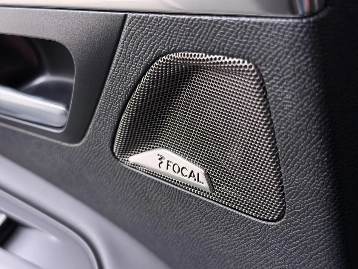 1.6 HYbrid 225 GT ACC INCL. STOP&GO-FUNCTIE | MEMORY SEAT | ALCANTARA | ELEKTRISCHE KOFFERBAK | 19 INCH | FOCAL AUDIO | STOELVERWARMING | RIJKLAAR GELEVERD MET 12 MND BOVAG GARANTIE