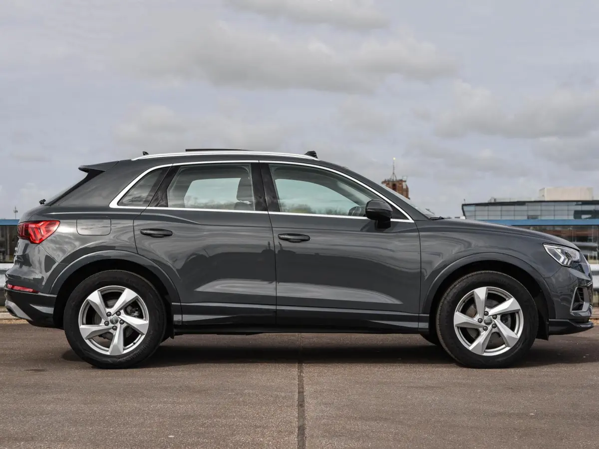 35 TFSI Advanced | Panoramadak | Matrix LED | Camera | ACC | Virtual Cockpit | Apple CarPlay | Stoel-/stuurverwarming | Navigatie | 18" | 1e Eig.