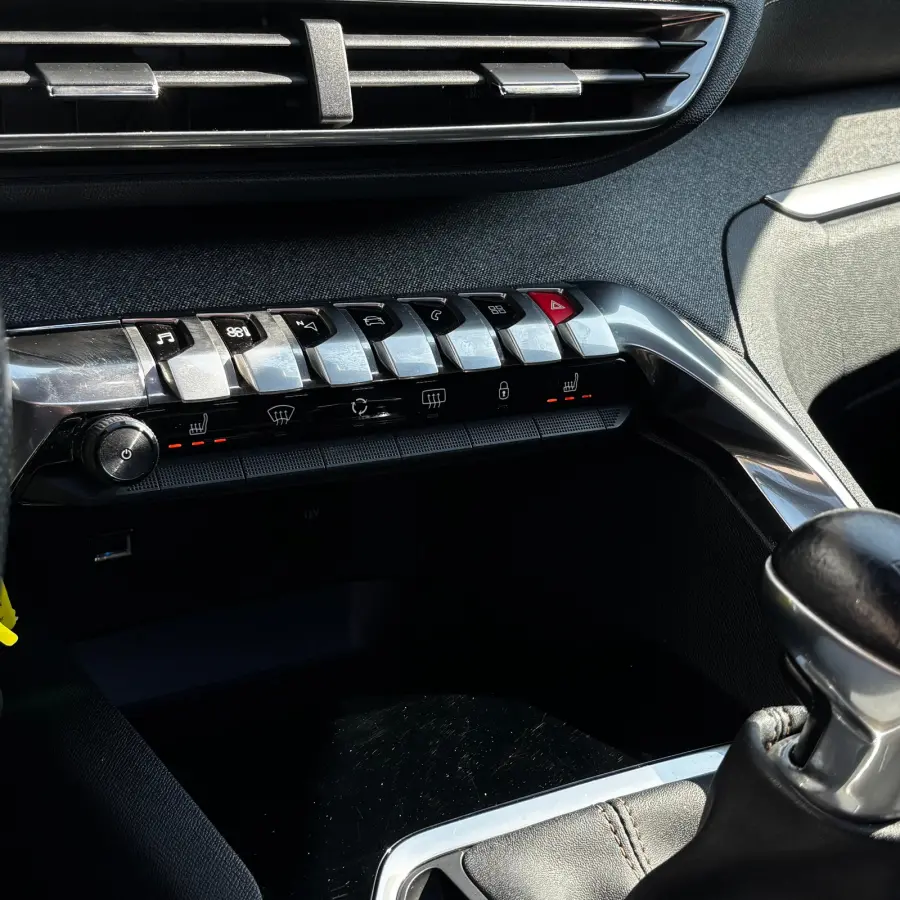 1.2 Turbo GT Line | Apple Carplay/Android Auto|telefoonintegratie premium | Armsteun voor | Centrale deurvergrendeling met afstandsbediening