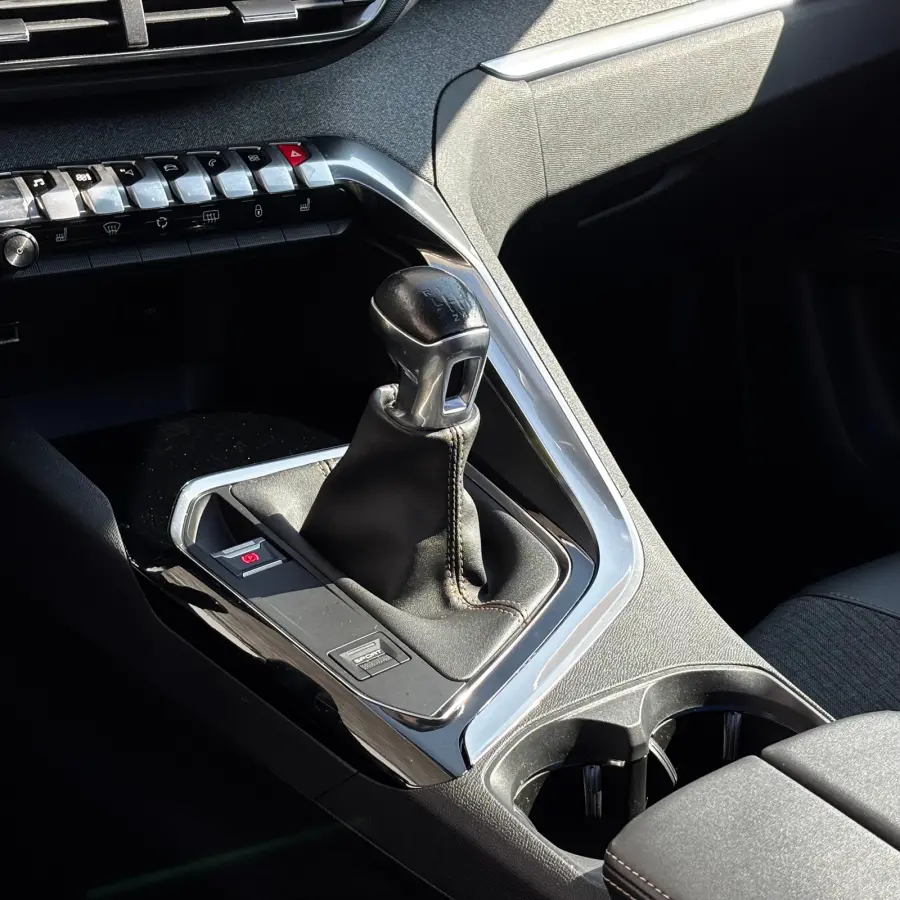 1.2 Turbo GT Line | Apple Carplay/Android Auto|telefoonintegratie premium | Armsteun voor | Centrale deurvergrendeling met afstandsbediening