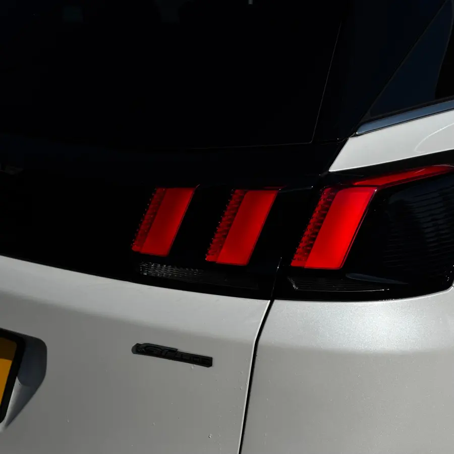 1.2 Turbo GT Line | Apple Carplay/Android Auto|telefoonintegratie premium | Armsteun voor | Centrale deurvergrendeling met afstandsbediening