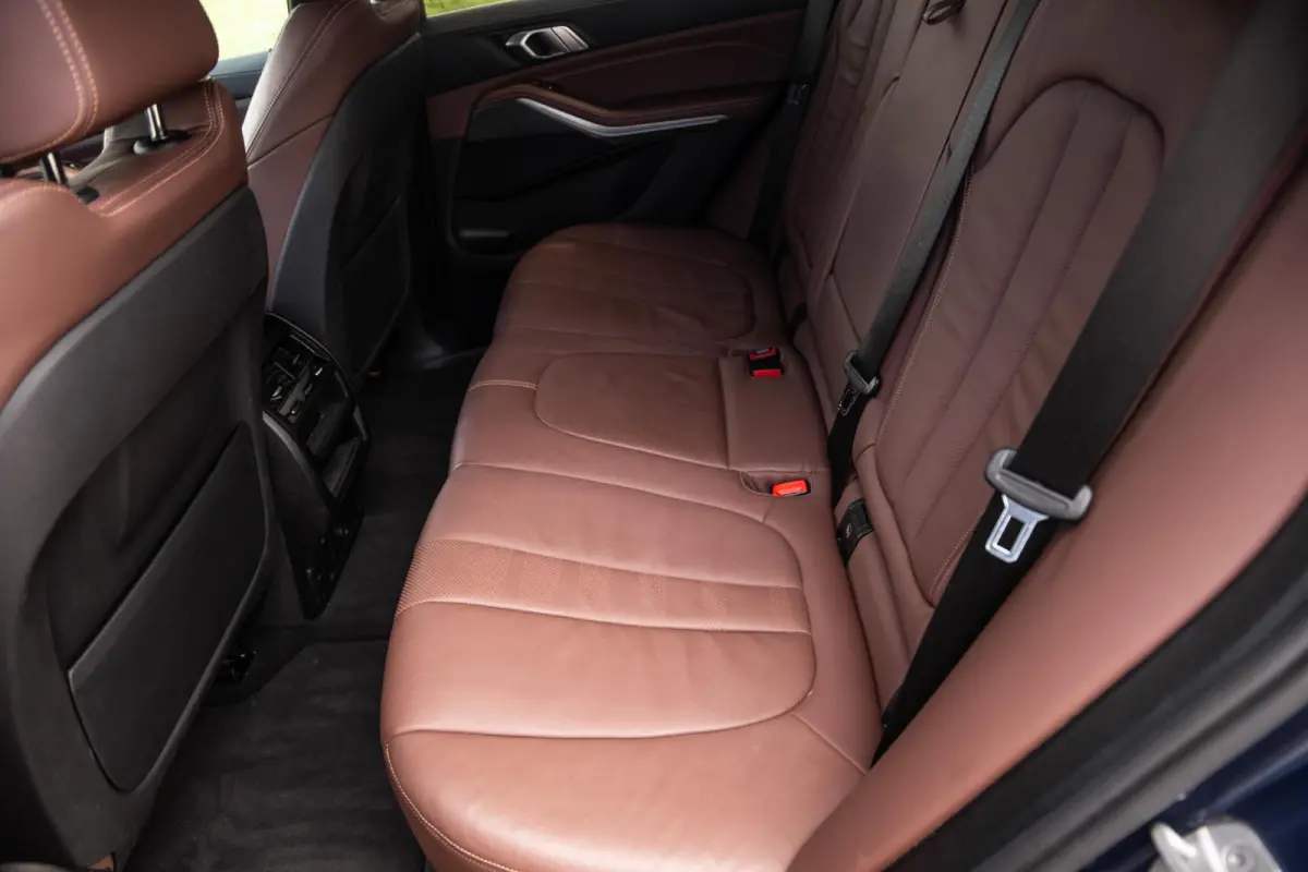 xDrive45e Executive 360 CAMERA / BRUIN LEER / LED / KEYLESS / STOELVERWARMING / LEER